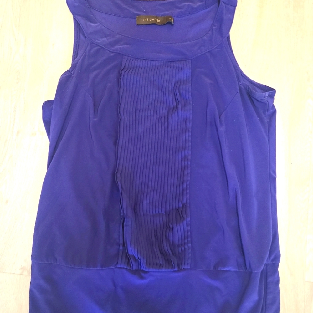 Limited people dress top